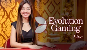 8k8 Live Casino Dealer with Players
